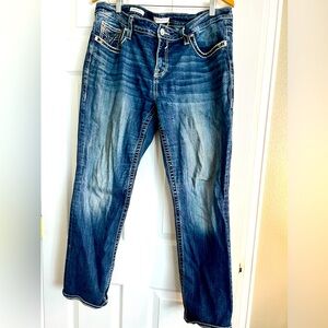 Vigoss slim boot size 16 jeans